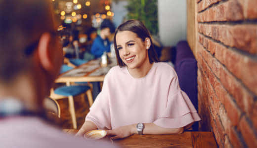 彼氏持ち女性へのアプローチ術を伝授！女性の脈ありサインも解説