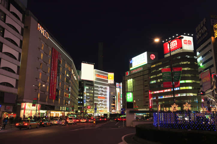 池袋で出会いがある28のスポット 酒場 居酒屋 バー 相席店 ナンパ場所までまるっと紹介 Darl