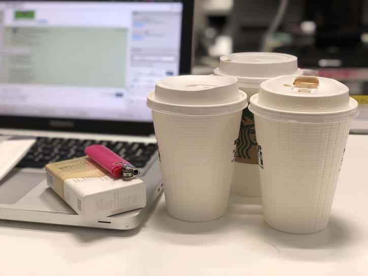 タバコ_コーヒー