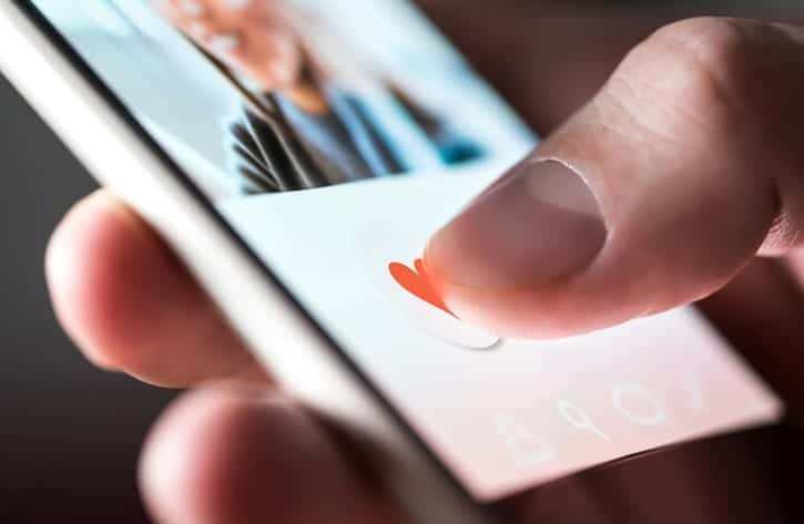 イメージカタログ 無料ダウンロード 女性 メール ビックリマーク