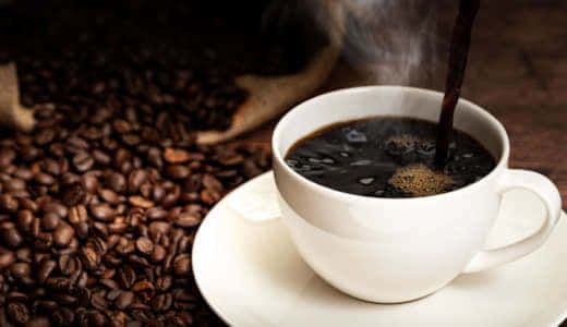 コーヒーは筋トレの効果を高める！？コーヒーを飲む量とタイミングなどを解説